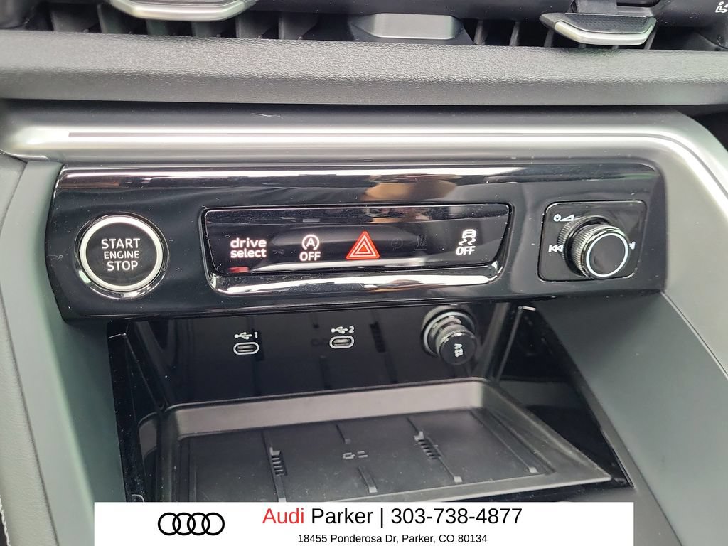 Used 2025 Audi Q5 Premium w/ Convenience Package AWD/4WD image 21