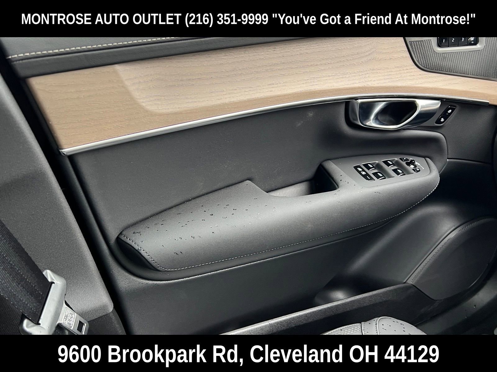 New 2025 Volvo XC90 T8 Core w/ Protection Package Premier image 30