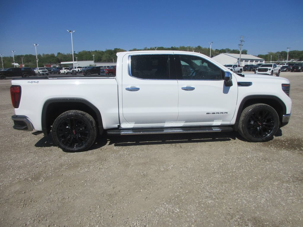 New 2026 GMC Sierra 1500 SLT w/ SLT Premium Package AWD/4WD image 3