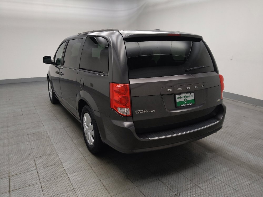 Used 2019 Dodge Grand Caravan SE w/ UConnect Hands-Free Group FWD image 5