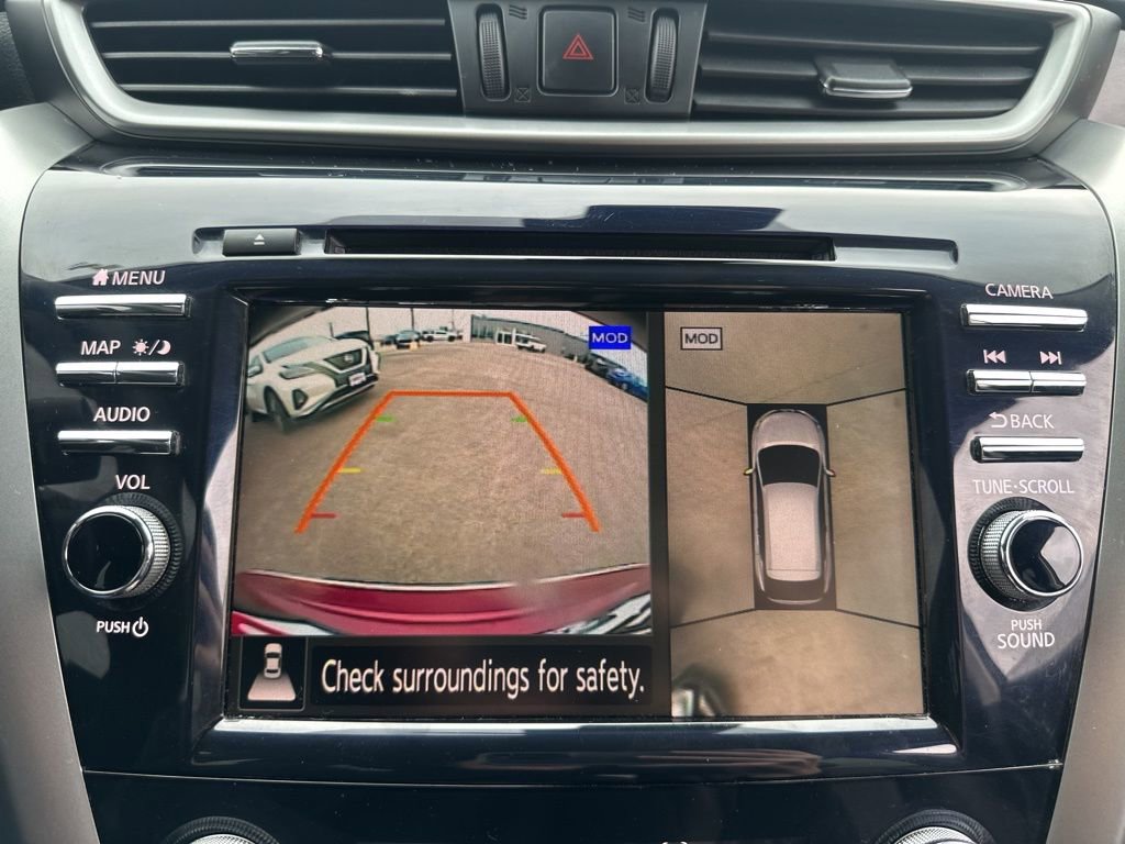 Used 2024 Nissan Murano SV image 37