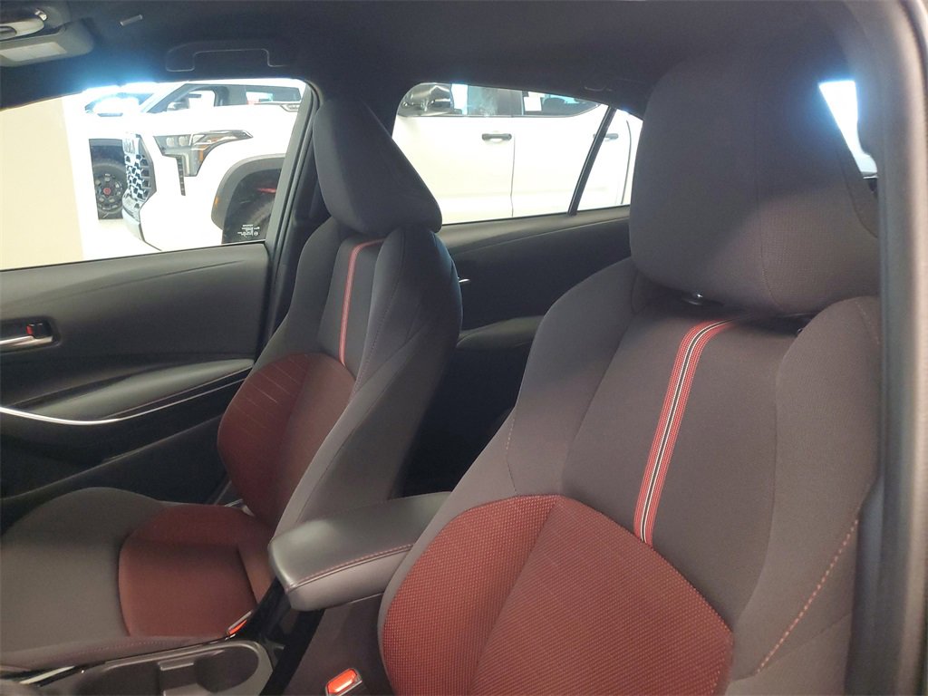 Used 2024 Toyota Corolla SE image 18