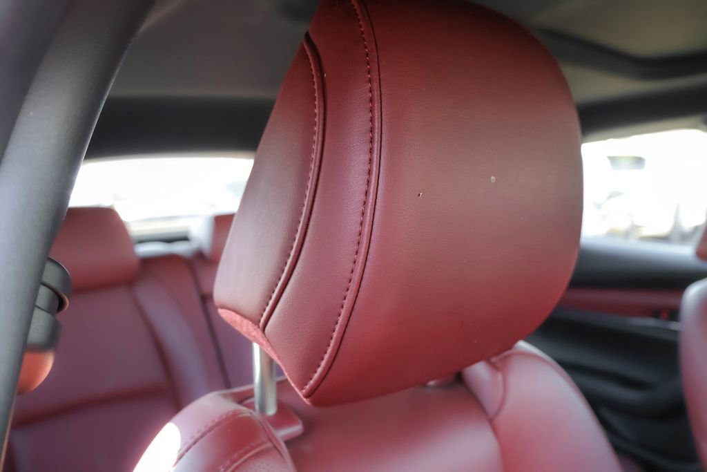 Used 2023 MAZDA MAZDA3 s image 35