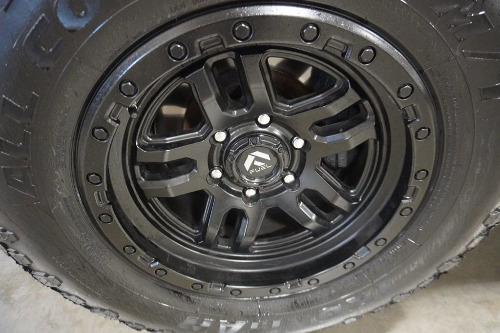 Used 2019 Toyota 4Runner SR5 image 12