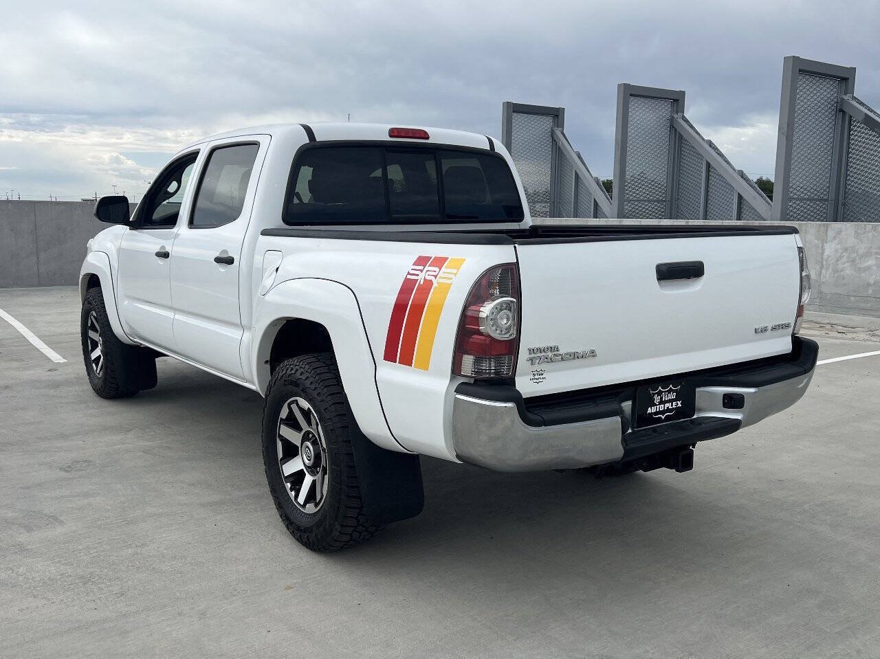 Used 2013 Toyota Tacoma 4x4 Double Cab w/ SR5 Pkg image 8