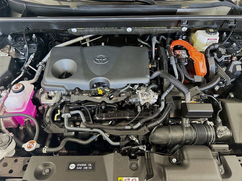 New 2025 Toyota RAV4 LE image 7