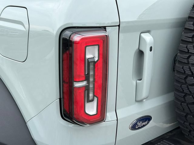 Used 2021 Ford Bronco First Edition AWD/4WD image 28