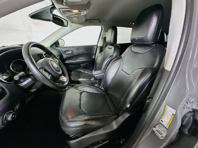 Used 2019 Jeep Compass Limited AWD/4WD image 24