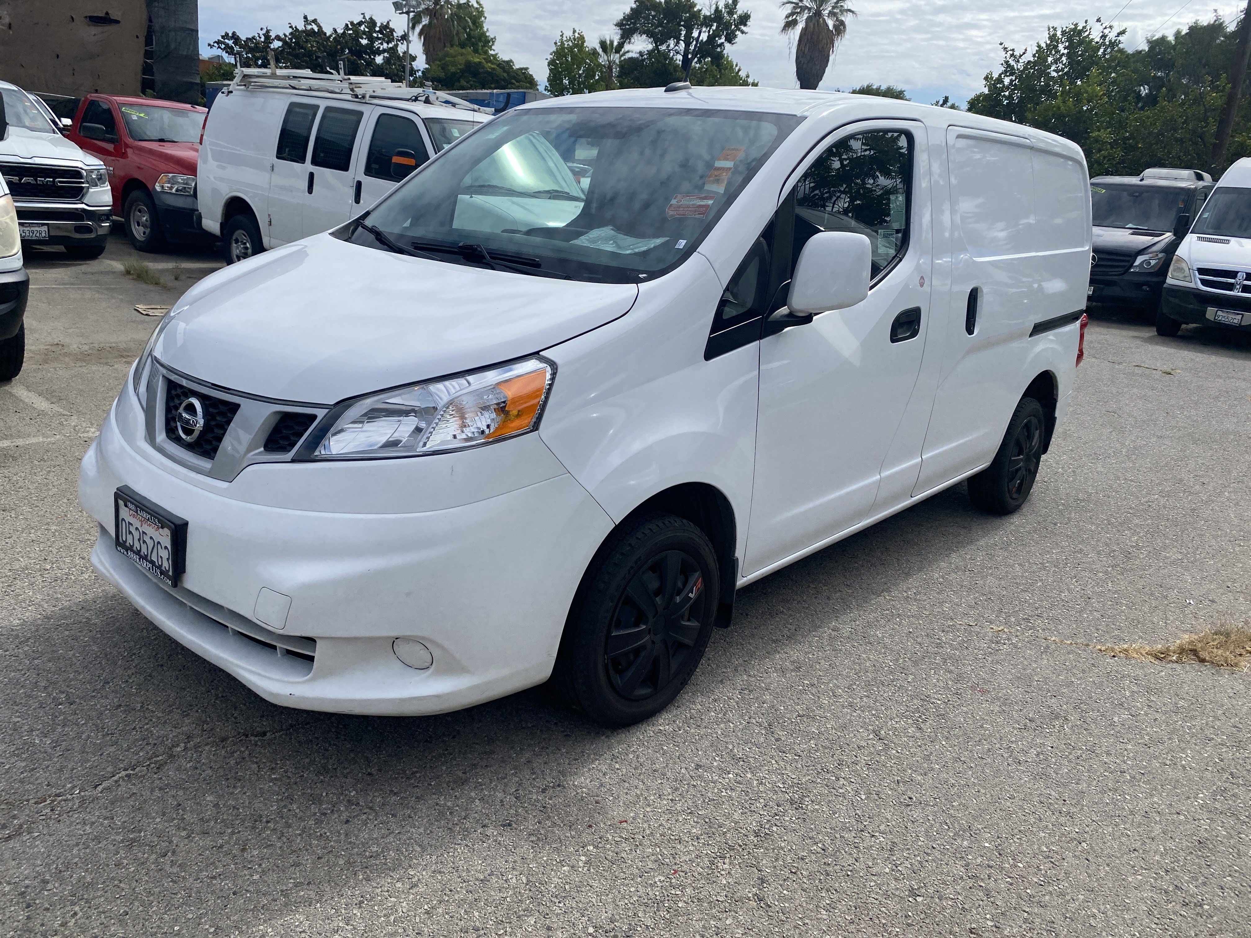Used 2021 Nissan NV200 SV FWD image 2