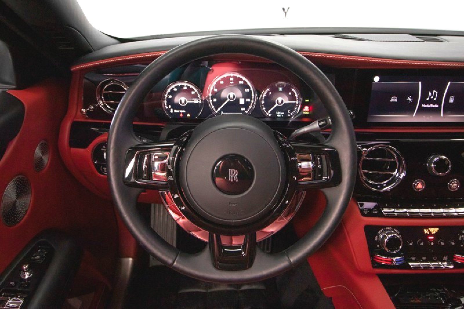 Used 2021 Rolls-Royce Ghost image 32