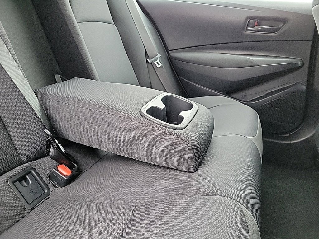 Used 2024 Toyota Corolla LE FWD image 14