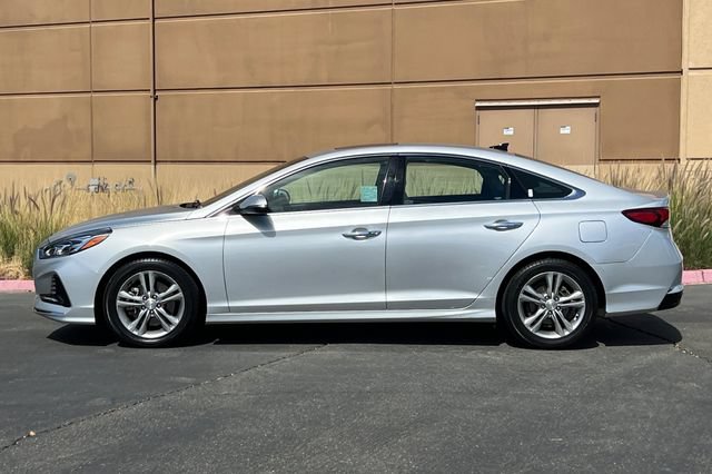 Used 2018 Hyundai Sonata Limited w/ Limited Ultimate Package 03 FWD image 7