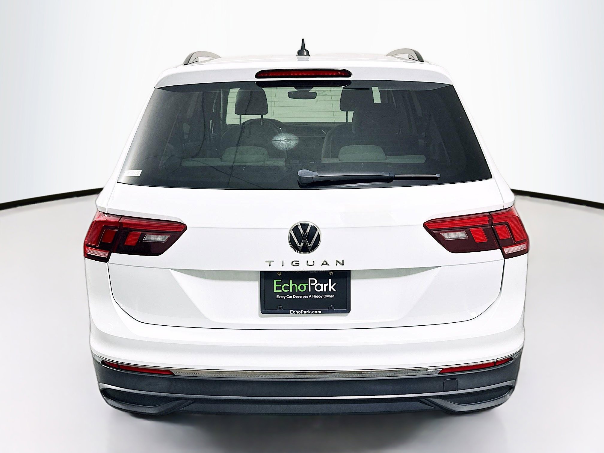 Used 2023 Volkswagen Tiguan S w/ Driver Assistance Package FWD image 7