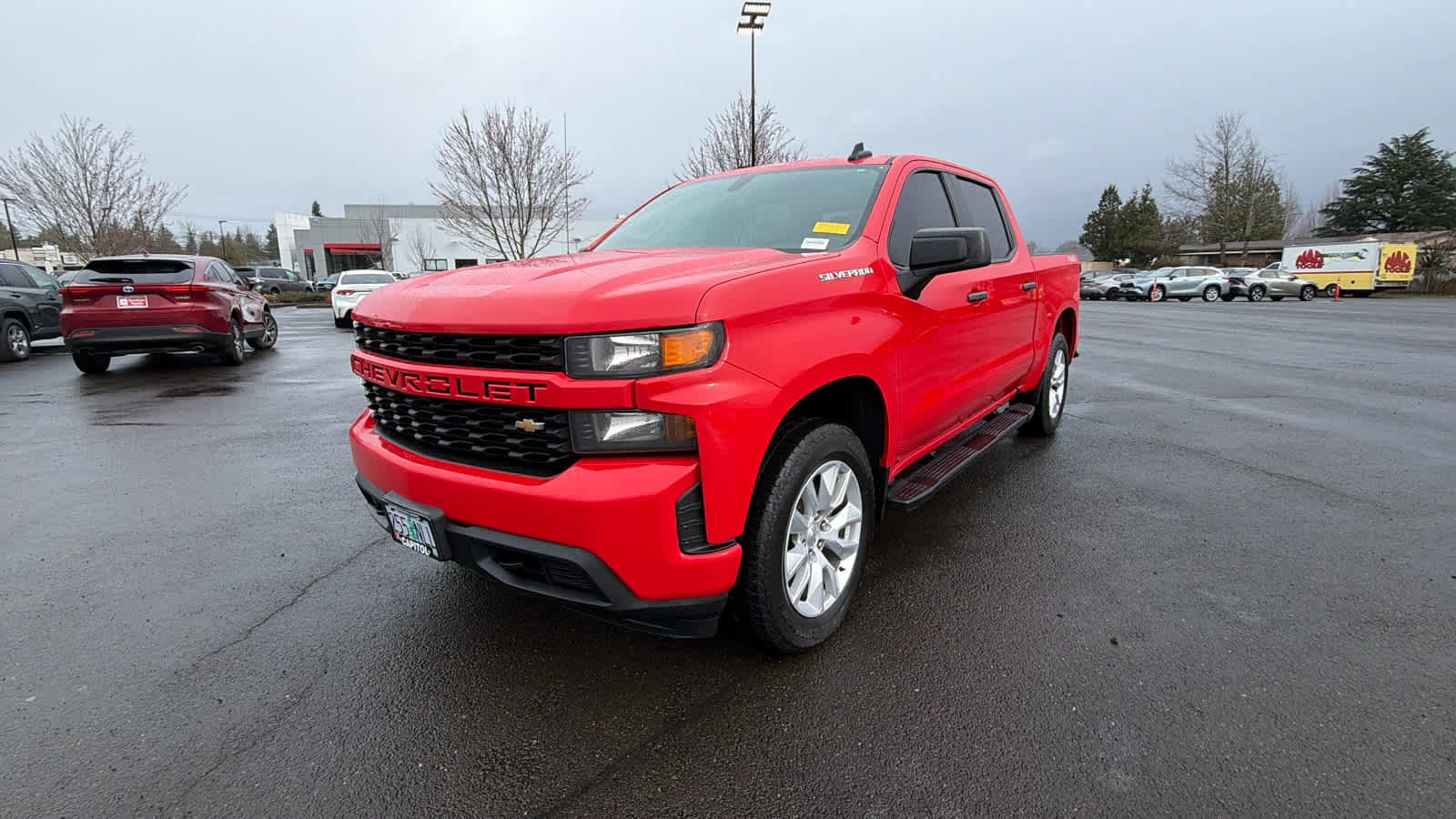 Used 2022 Chevrolet Silverado 1500 Custom image 2