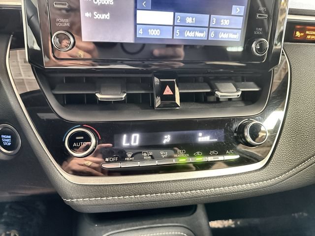 Used 2019 Toyota Corolla SE w/ Carpet Mat Package FWD image 17