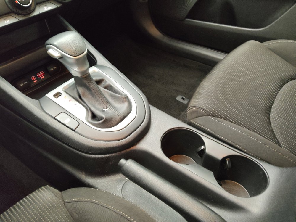 Used 2021 Kia Forte LXS FWD image 26