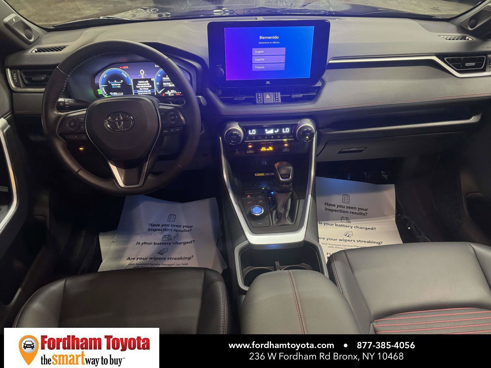 Used 2025 Toyota RAV4 XSE w/ Weather Package AWD/4WD image 13
