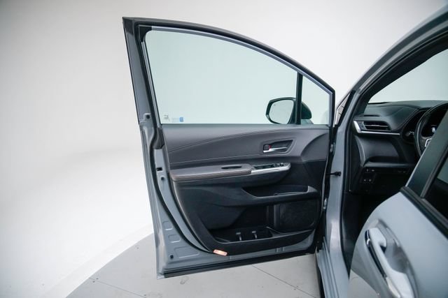 Used 2024 Toyota Sienna XSE AWD/4WD image 17