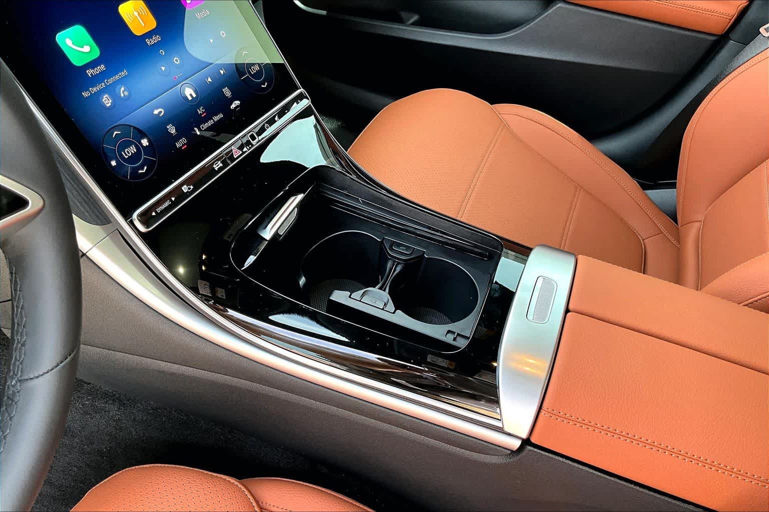 Used 2026 Mercedes-Benz C 300 Sedan image 11