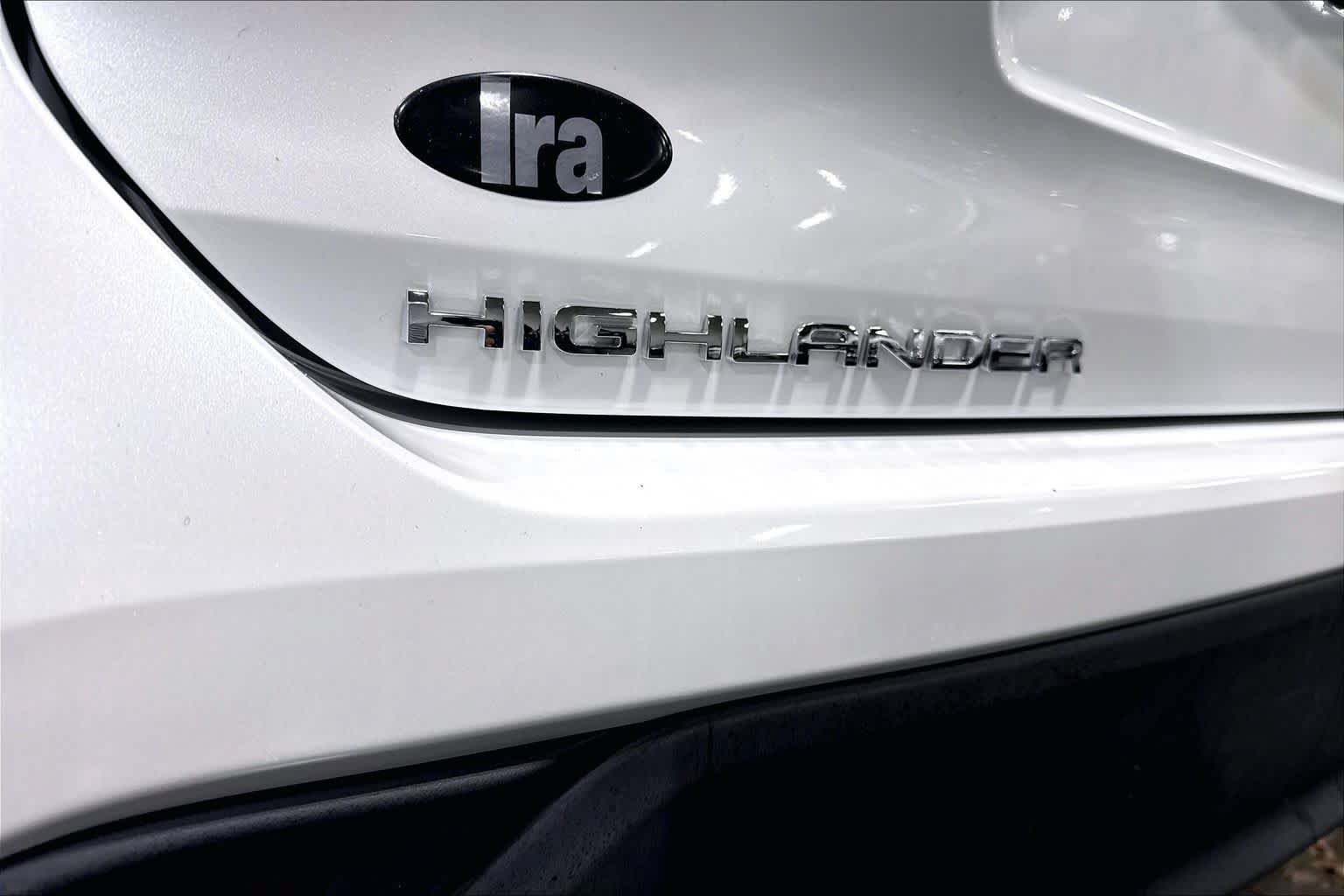 Used 2023 Toyota Highlander XLE AWD/4WD image 31