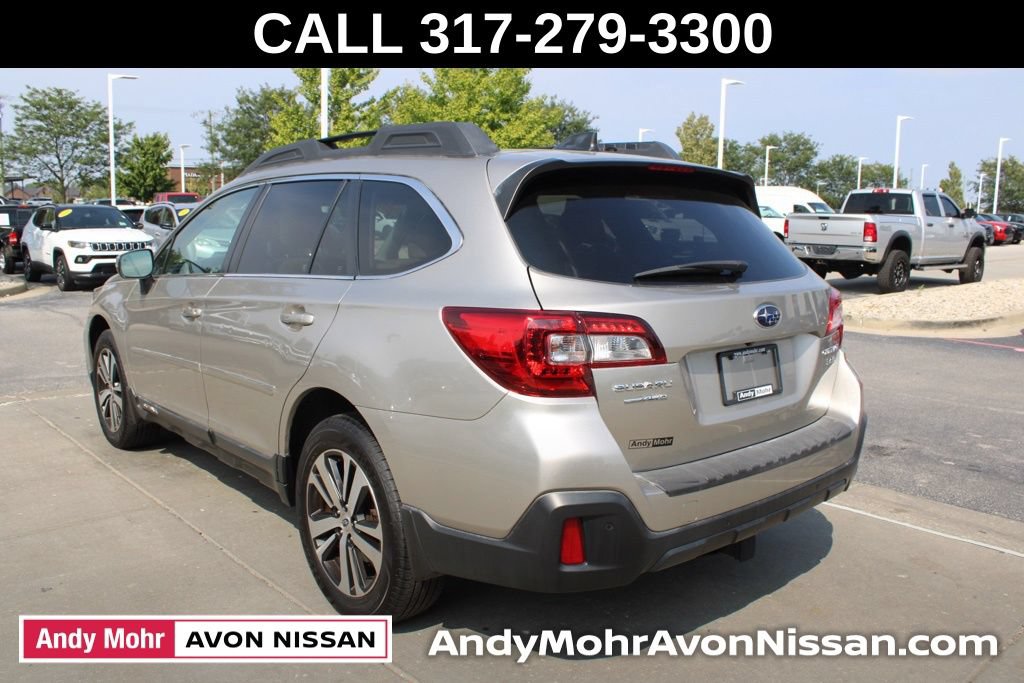 Used 2018 Subaru Outback 3.6R Limited AWD/4WD image 5