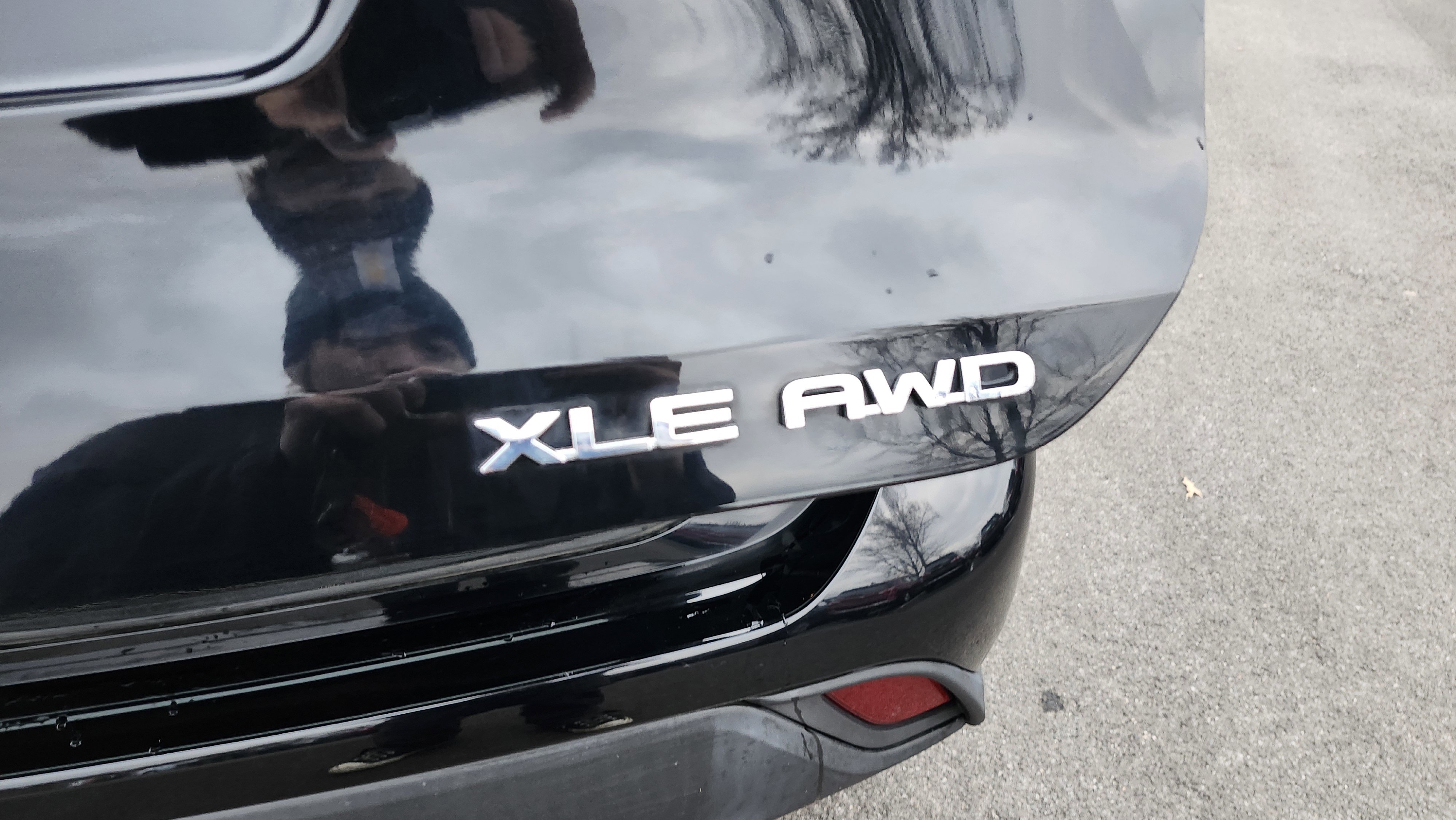 Used 2022 Toyota Highlander XLE image 27