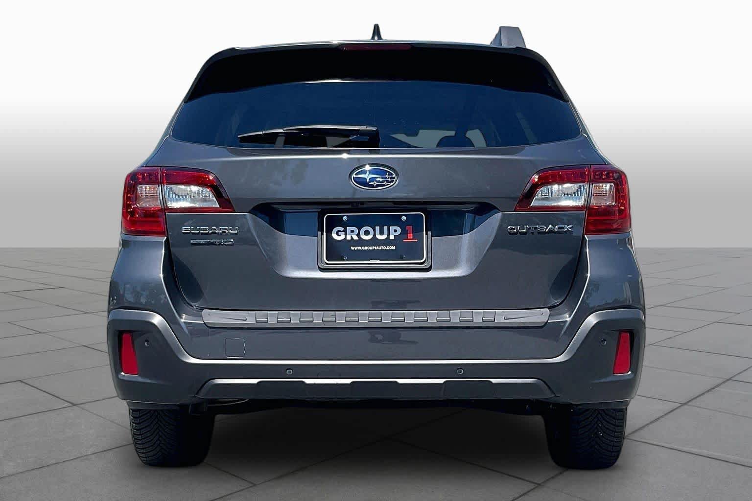 Used 2019 Subaru Outback 2.5i Limited AWD/4WD image 4