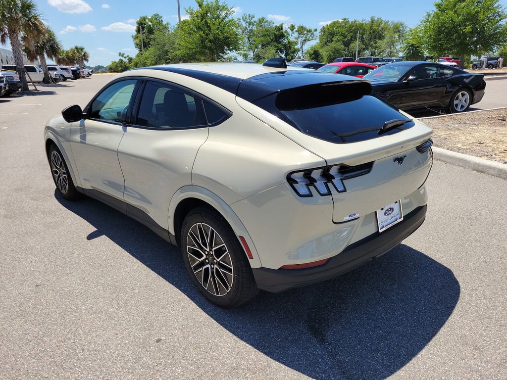 Used 2025 Ford Mustang Mach-E Premium image 3