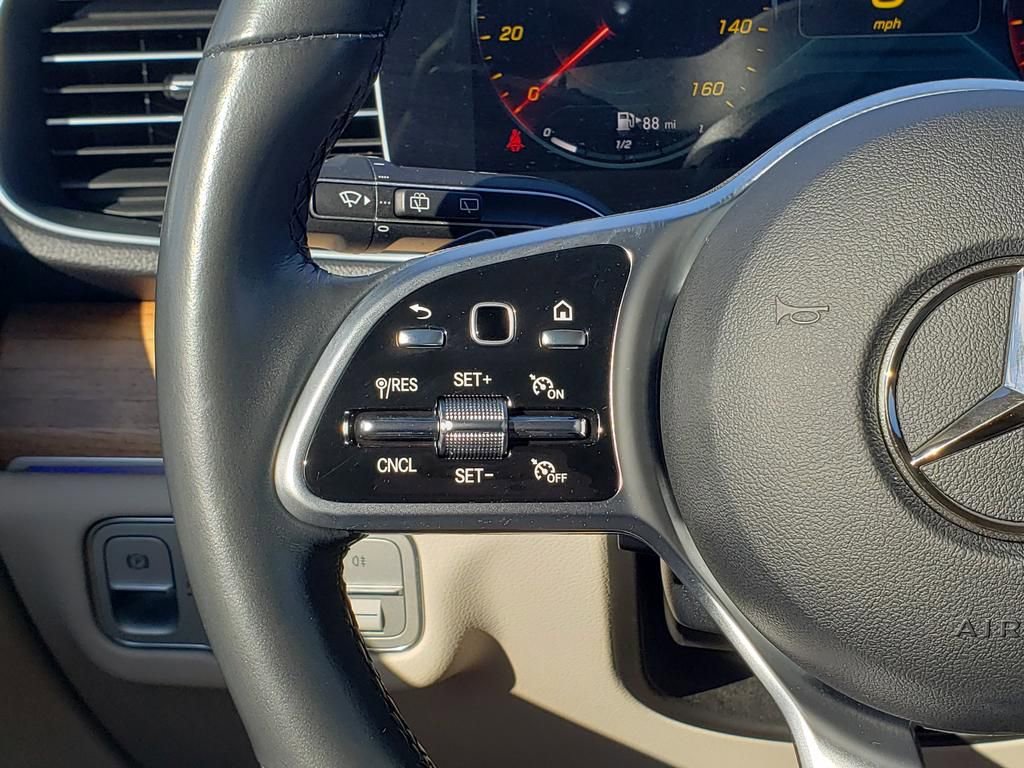 Used 2023 Mercedes-Benz GLE 350 4MATIC image 25