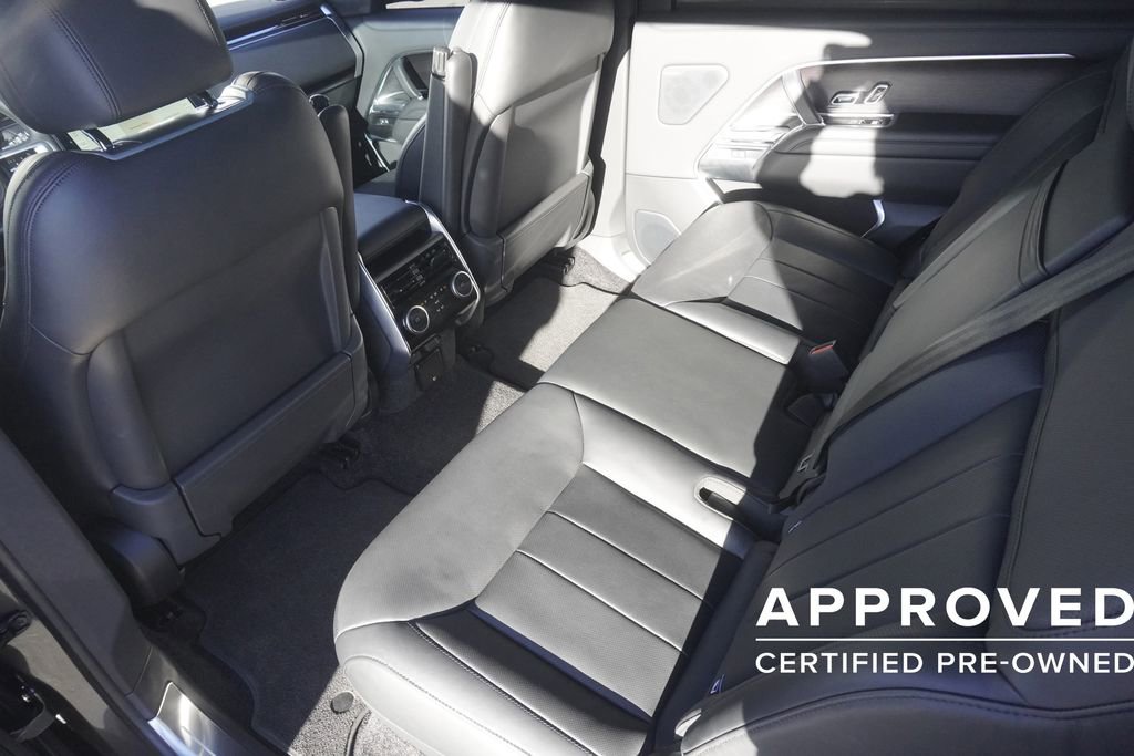 Used 2025 Land Rover Range Rover Long Wheelbase SE image 29