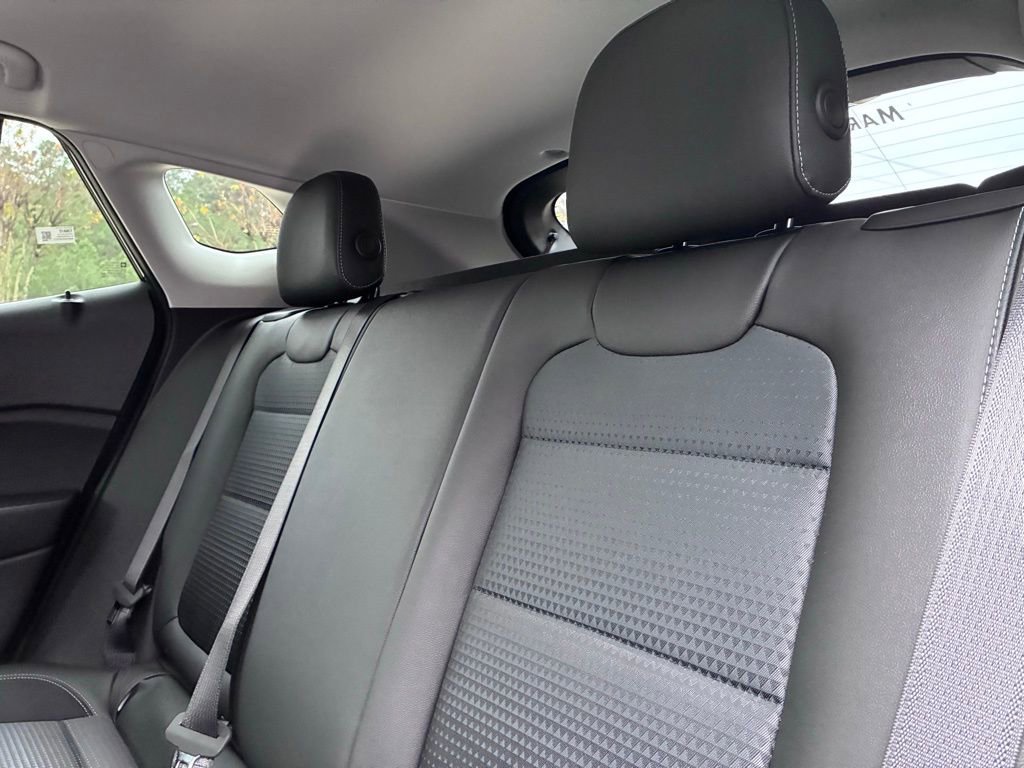 Used 2026 Chevrolet Trax LT w/ Driver Confidence Package FWD image 16