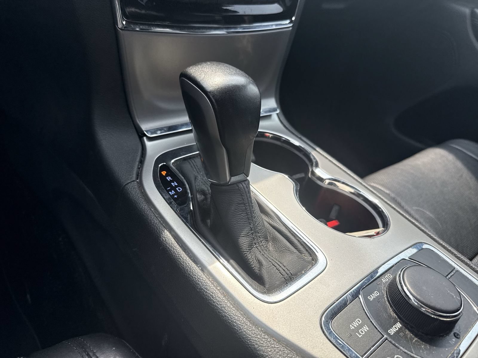 Used 2019 Jeep Grand Cherokee Limited w/ Luxury Group II AWD/4WD image 21