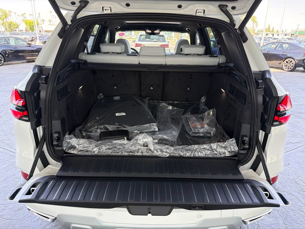 New 2026 BMW X5 sDrive40i w/ Premium Package RWD image 23