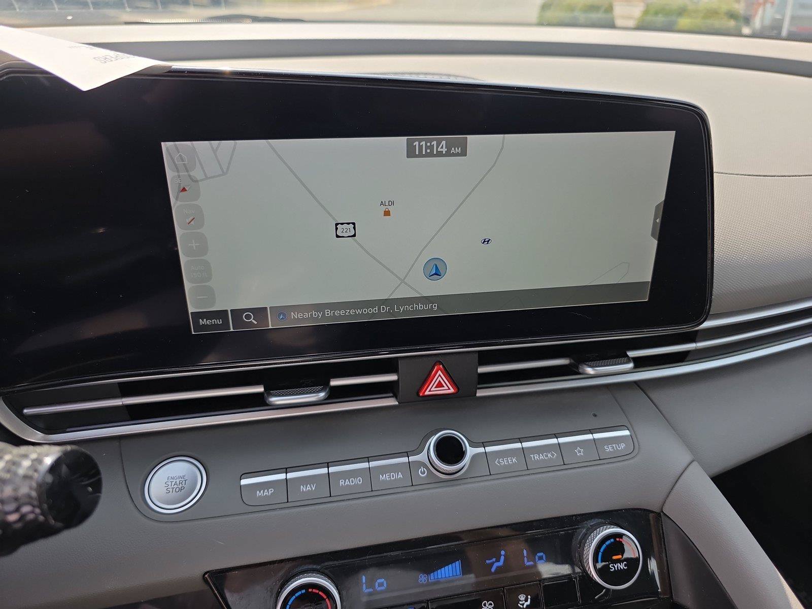 Used 2024 Hyundai Elantra SEL FWD image 24