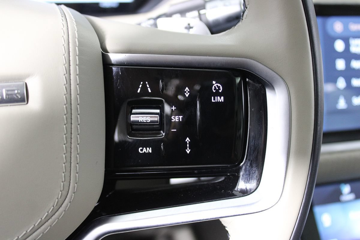 Used 2021 Land Rover Range Rover Velar S AWD/4WD image 19
