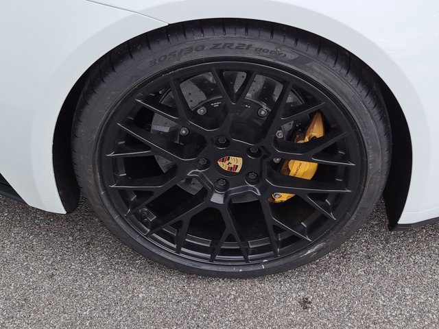 Certified 2024 Porsche 911 Carrera GTS image 12