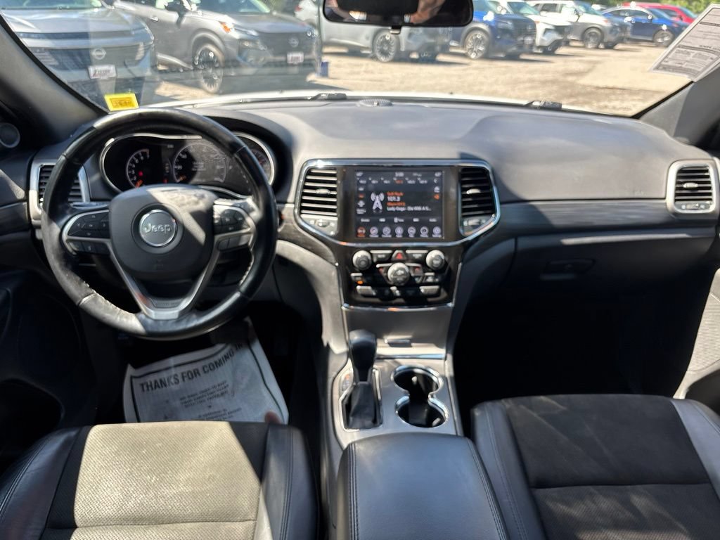 Used 2021 Jeep Grand Cherokee Laredo X AWD/4WD image 18