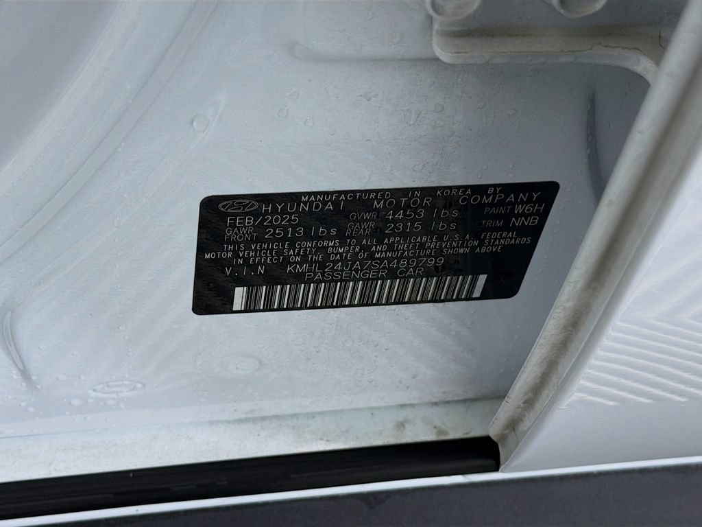 Used 2025 Hyundai Sonata SE FWD image 31