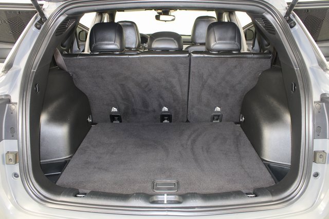 Used 2023 Jeep Compass Latitude image 17