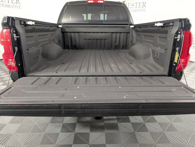 Used 2018 Toyota Tundra Limited w/ Limited Premium Package image 27