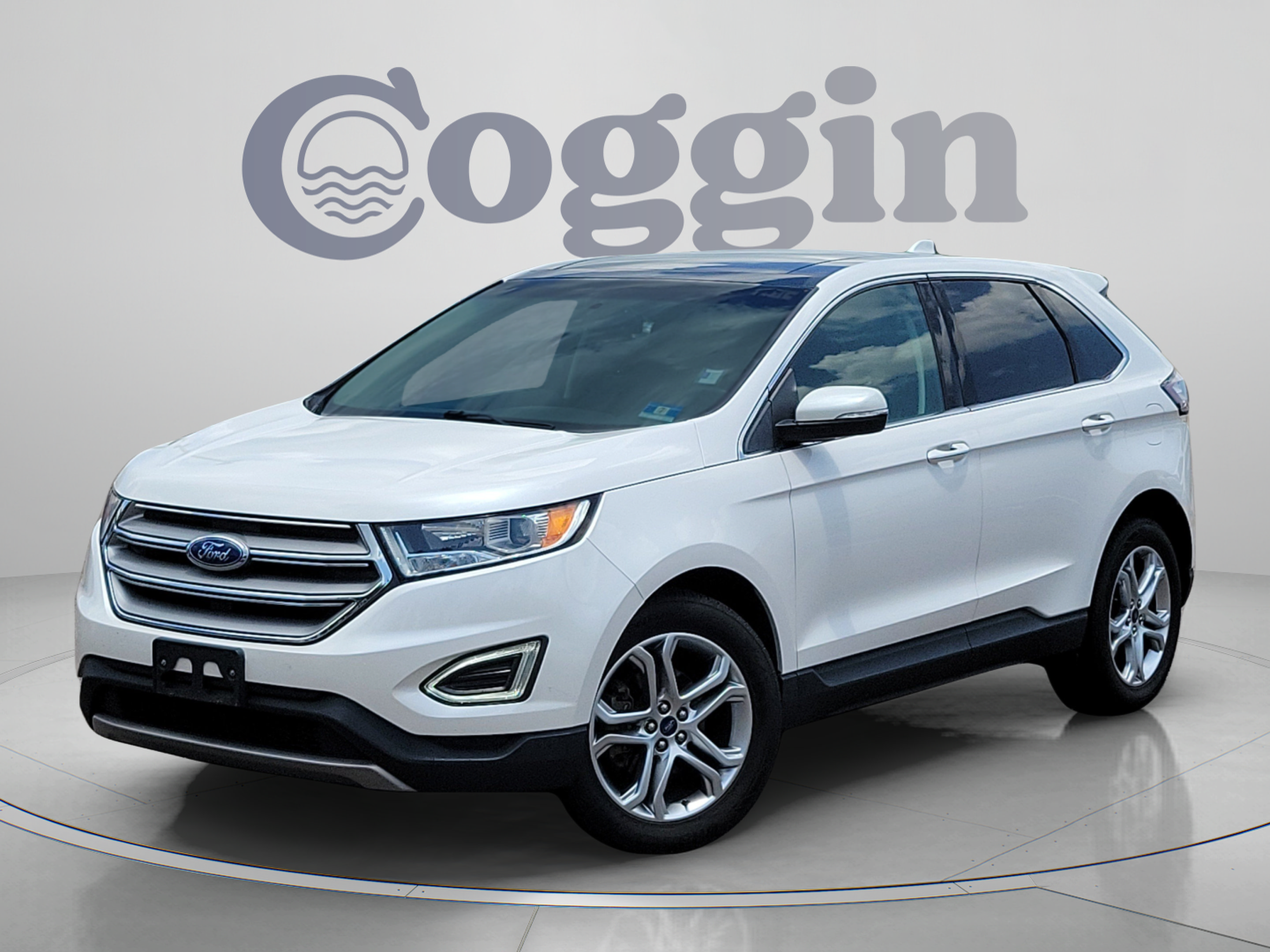 Used 2018 Ford Edge Titanium FWD image 1