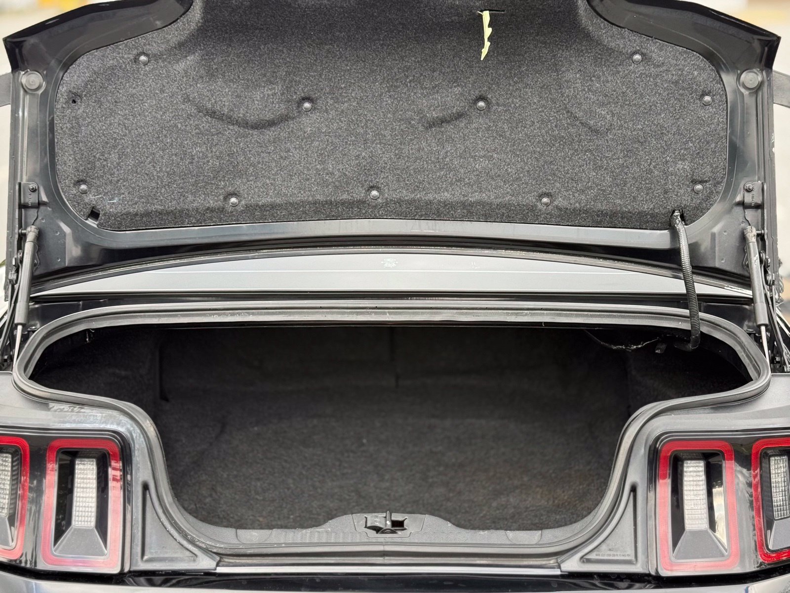 Used 2014 Ford Mustang GT RWD image 43