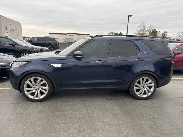 Used 2018 Land Rover Discovery HSE Luxury image 2