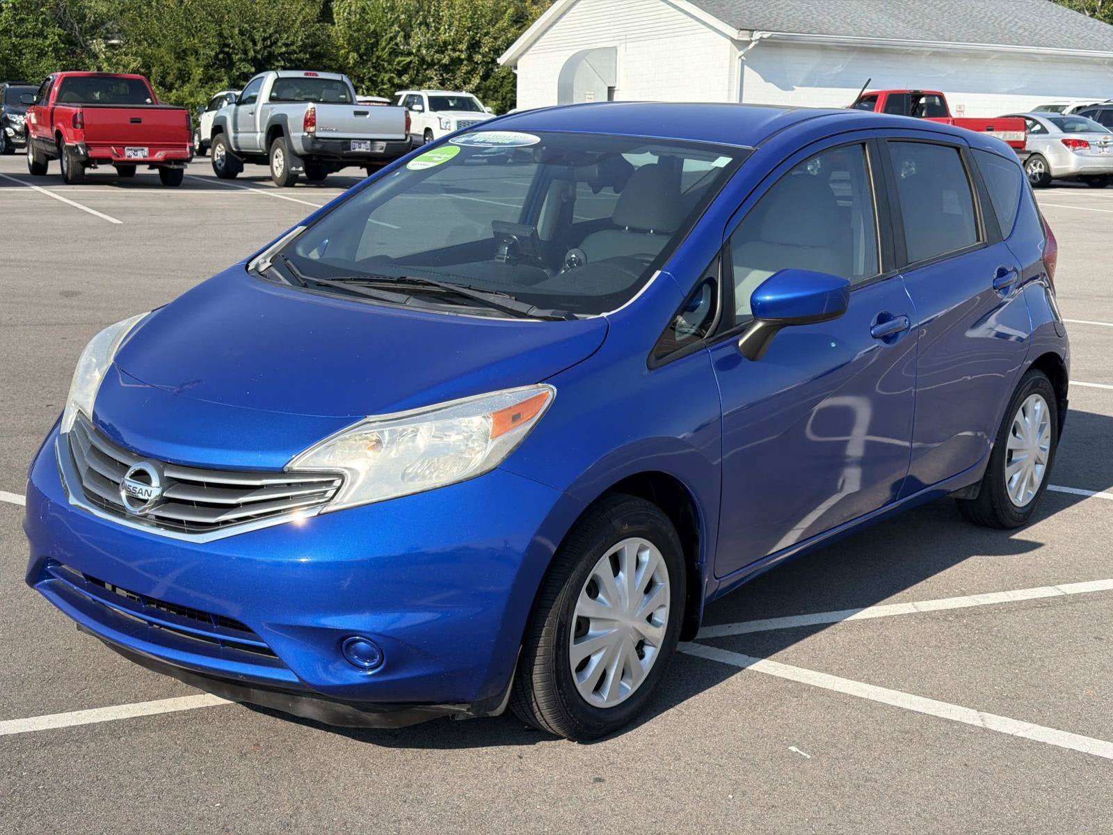 Used 2015 Nissan Versa Note SV FWD image 3