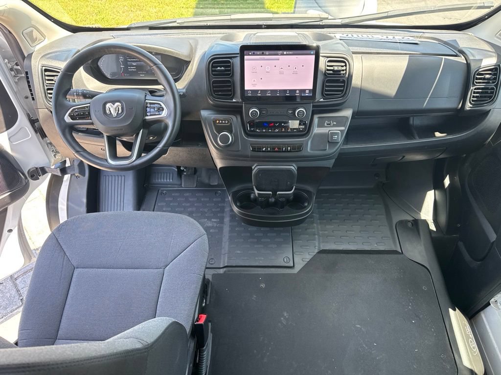 Used 2024 RAM ProMaster 3500 w/ Delivery Van Package FWD image 19