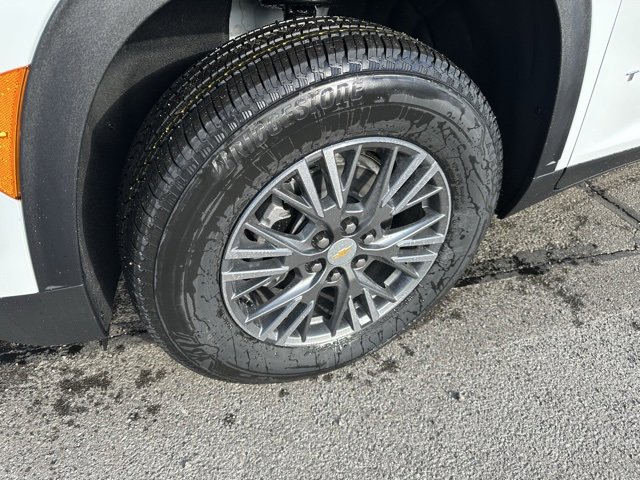 New 2026 Chevrolet Traverse LT image 9