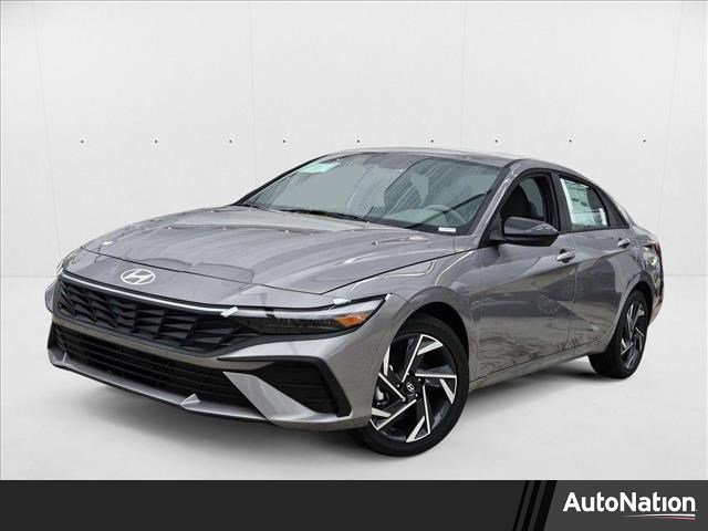 New 2025 Hyundai Elantra SEL
