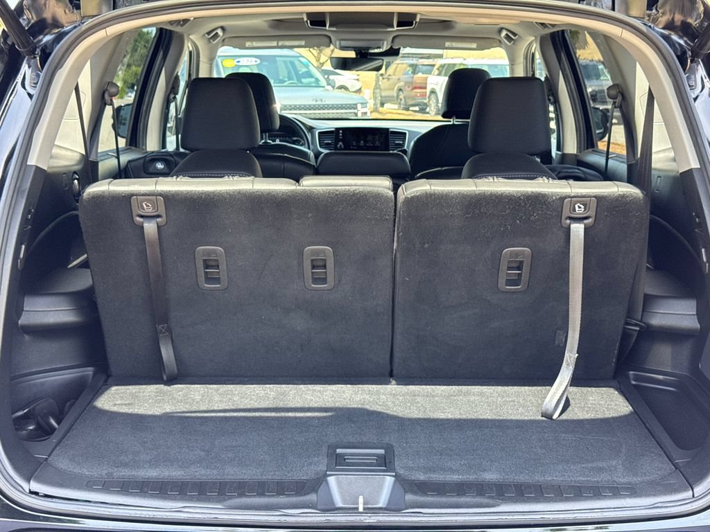 Used 2020 Honda Pilot Touring image 18