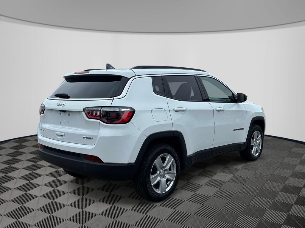 Certified 2022 Jeep Compass Latitude w/ Convenience Group AWD/4WD image 7
