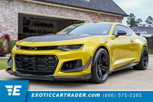 Used 2024 Chevrolet Camaro ZL1 image 1
